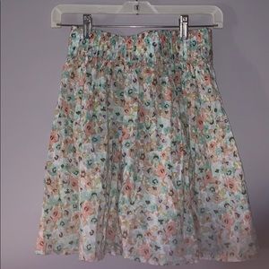 H&M floral print skirt~ size XS